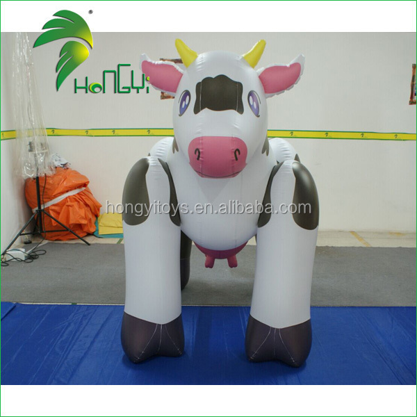 Advertising Inflatable Cartoon Figure , Giant Inflatable Milk Cow For Farm Promotion