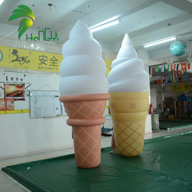 Giant inflatable ice cream cone model for summer advertising