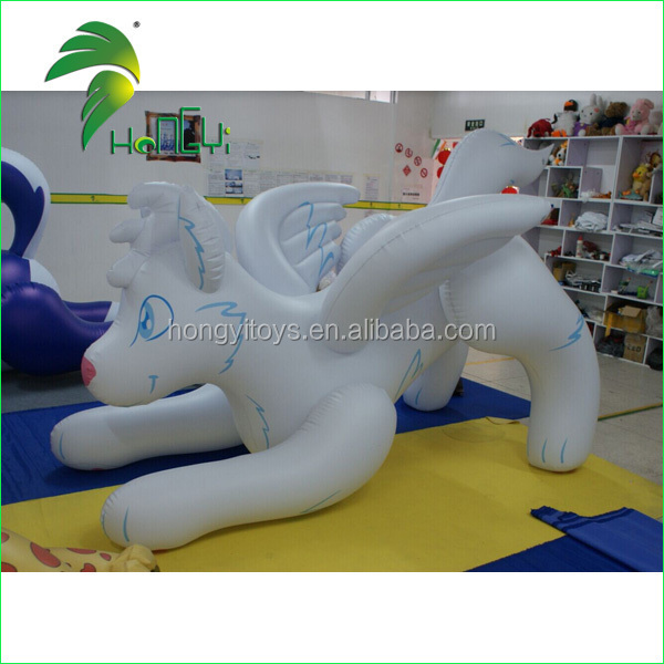 Hongyi Cartoon Type White Flying Inflatable Wolf , Inflatable Husky Wolf Toys