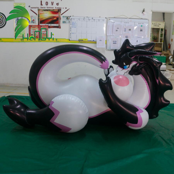 2.5m Shiny PVC Inflatable hongyi dragon with breasts , Inflatable sexy dragon girl