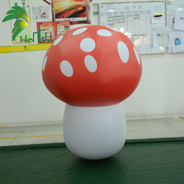 Giant Inflatable Mushroom Shaped Toys / Inflatable Mushroom for Decorations