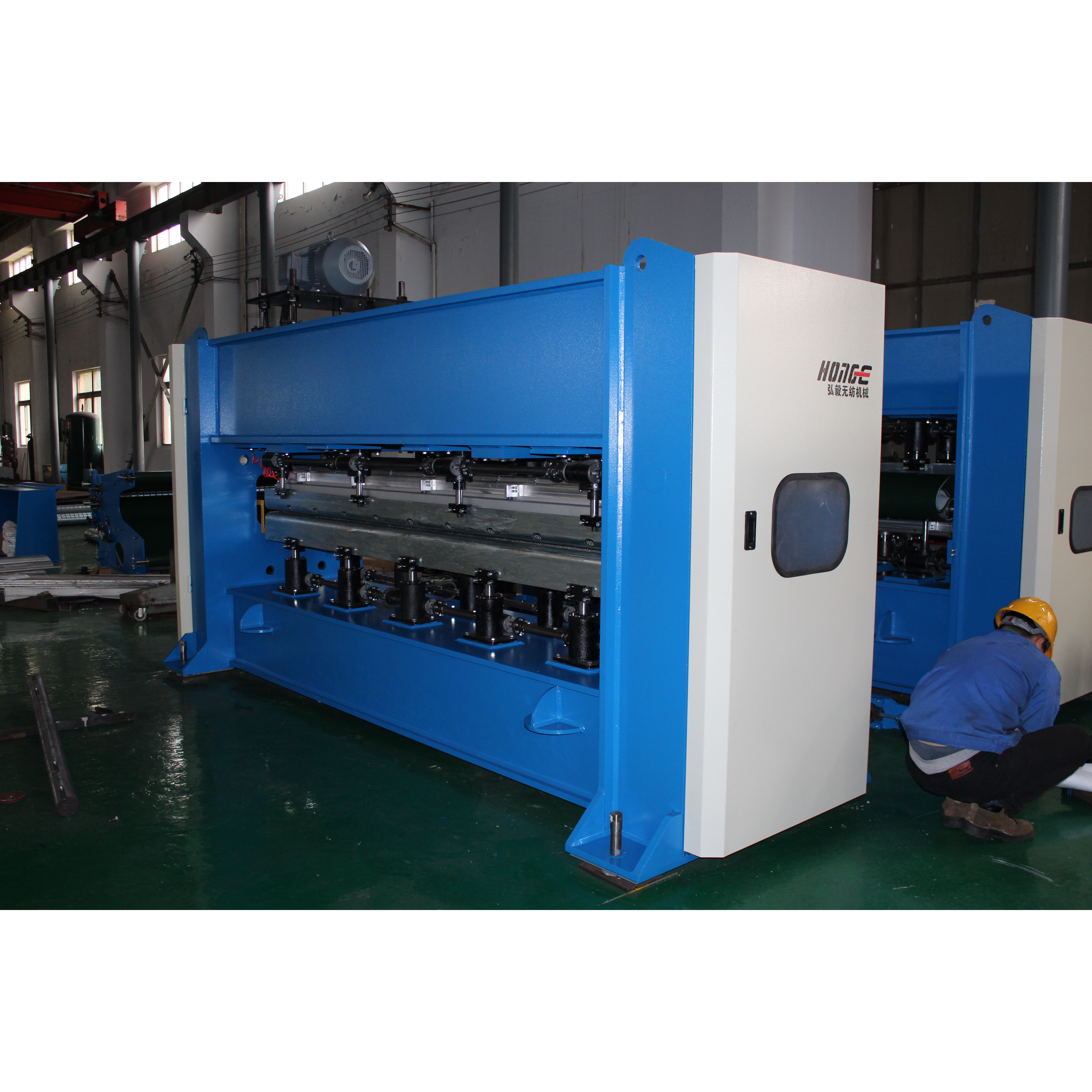 HongYi Hot sell Non Glue Wadding Machine Middle Speed Needle Punching Machine For Blanket Felt Punching