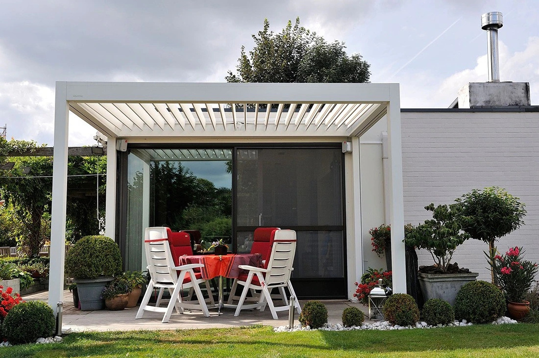 Outdoor Waterproof Garden Gazebo Motorized Pergola Aluminum Louver Roof Systems WIth Sunshade Blinds