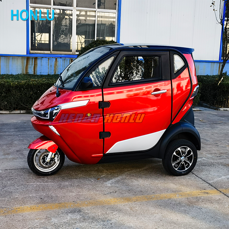 Three Wheels adults European electric car Fully Enclosed Mobility electric scooters for sale