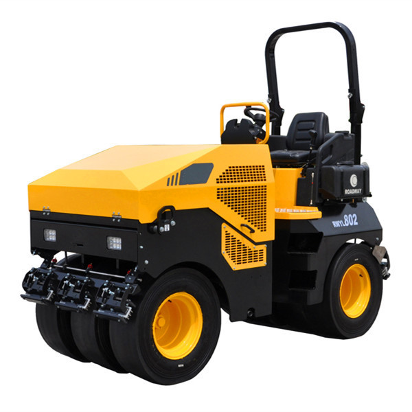 RWYL802 Working weight 3.2 tons tire combined vibratory roller