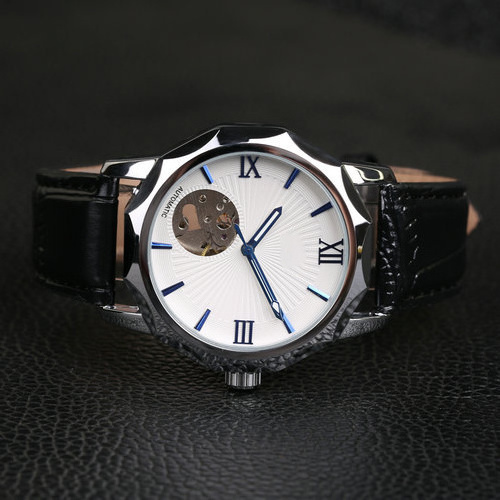 New Luxury High End European style Ancient Carved Luminous Calendar Classic Custom Mens Automatic Movement Mechanical Watches