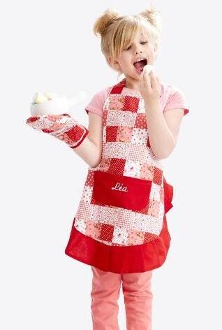 Adjustable Neck Belt Heat Resistant Red Cotton Kitchen Apron Women's Kids' Oven Gloves Set-Lovely Knit Polyester Acrylic Winter