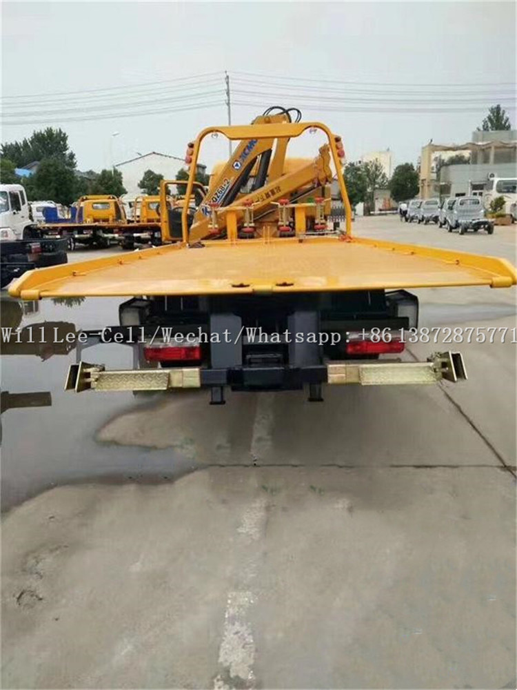 DONGFENG 5.6M Rollback Truck Wrecker Flatbed Tow Truck with 3T Knuckle Crane for Sale