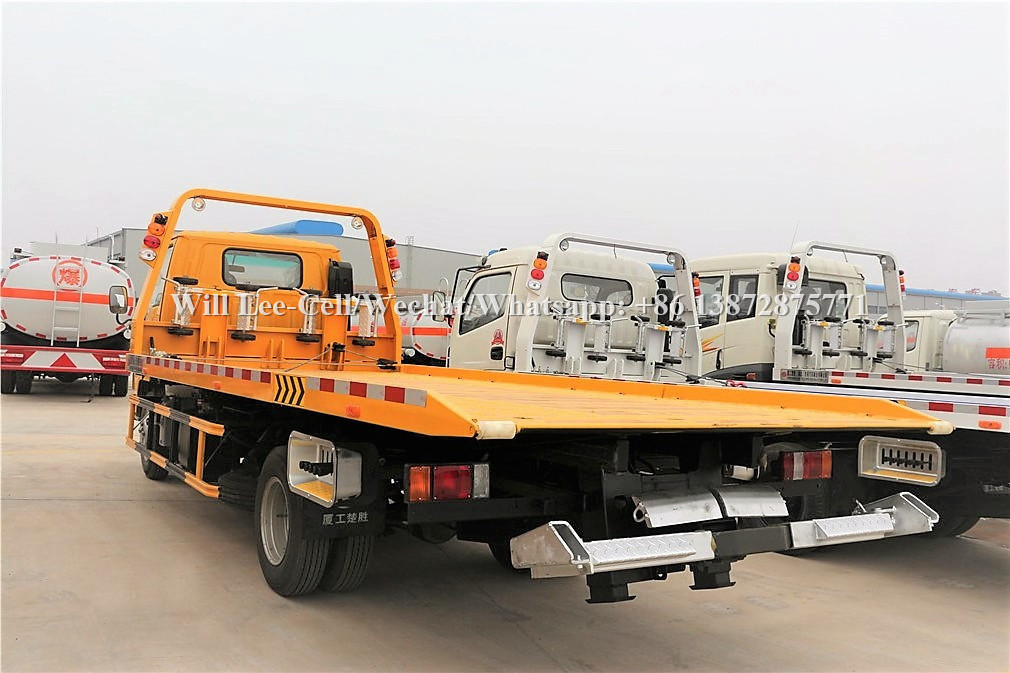 Japanese 600P 5.6M Rollback Truck Rescue Wrecker Flatbed Tow Truck with ISUZU Chassis