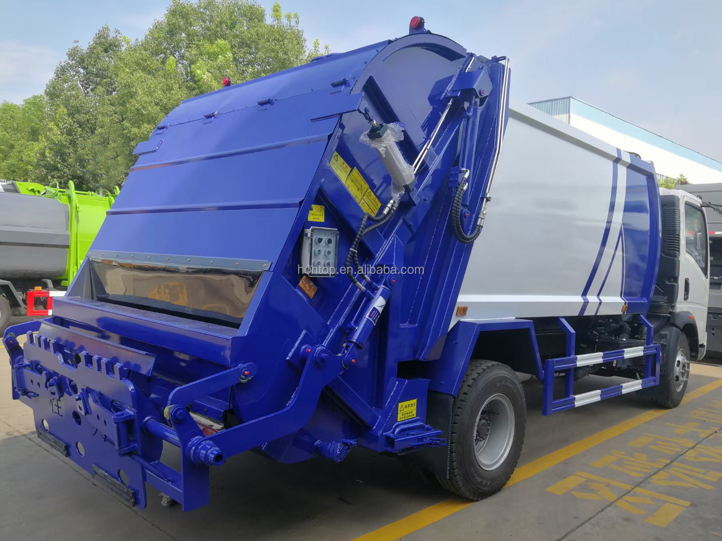 12m3 SINOTRUK HOWO Municipal Sanitation Refuse Rubbish Waste Collection Truck Garbage Compactor Trucks for sale