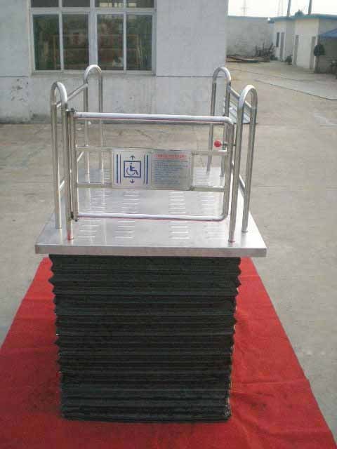 Factory price wheelchair platform lift electric disabled scissor lift for sale