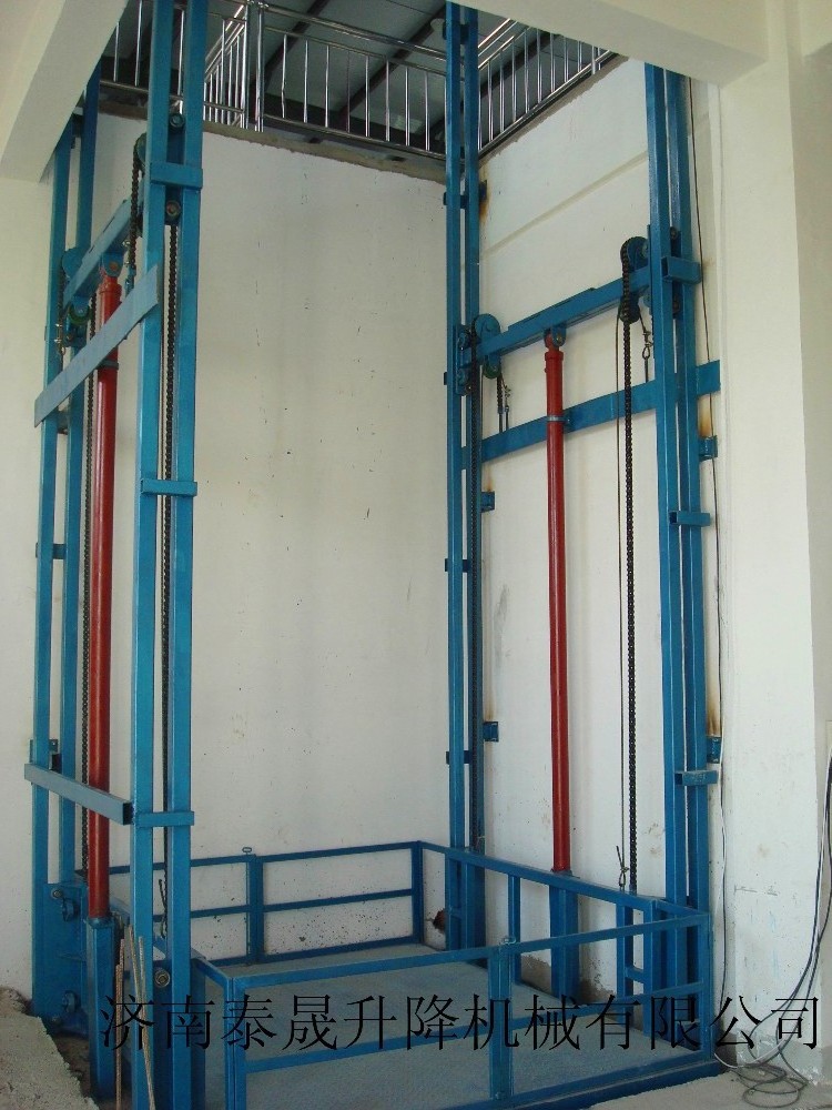 China Factory direct sale Widely used cargo elevator guide rail machine outdoor lift elevators