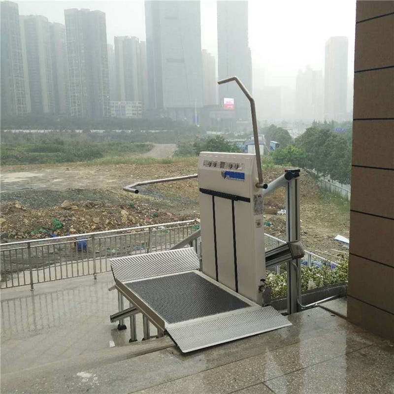 Disability platform lift for wheelchair platform lift with ramp