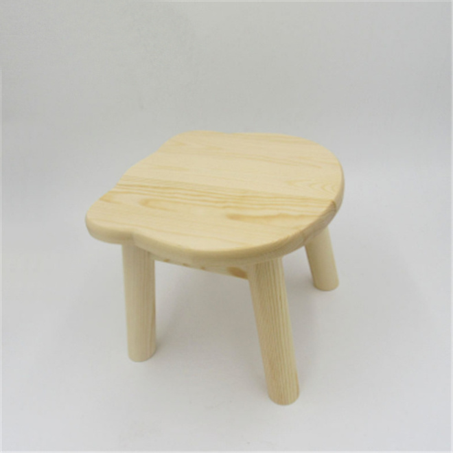 Rustic Solid Wood Four-legged Stool Modern Baby Step Chair Sofa Footstool Ottoman Sitting and Dining Cute Stool for Wholesale