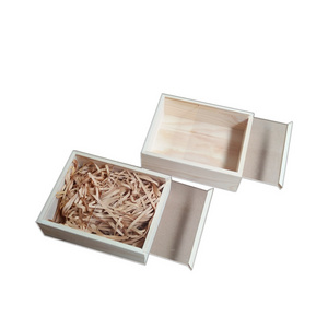 Small Wholesale Unfinished Pine Wood Doll Packaging Clear Box with Slide Top Glass Lid