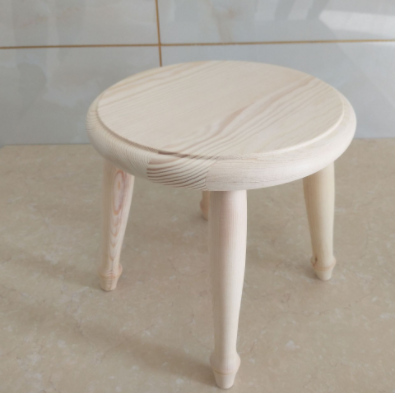 Natural Solid Wood Round Stool Kids Three Legged Stool Table Chair Footstool Ottoman for Wholesale Self-Assembly Bench Chair