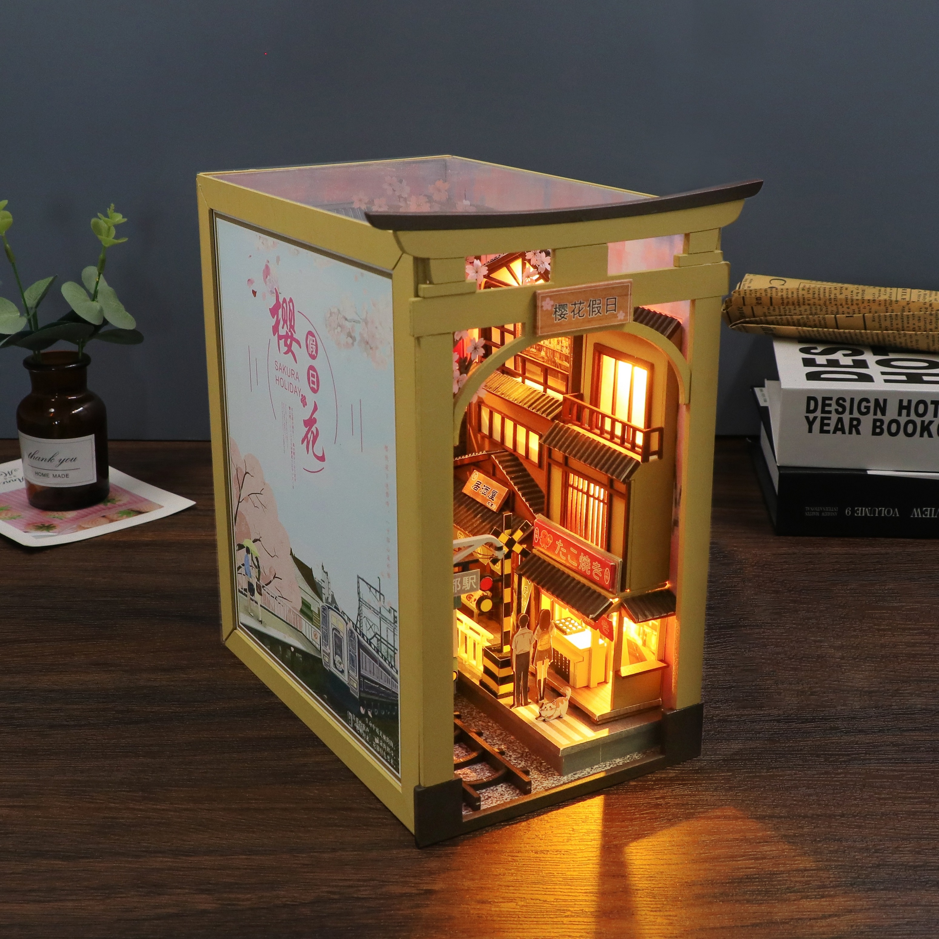 Hongda 2023 Sakura holiday M2211 book nook sheif insert diy Handmade wood gift book nook miniature kit Perfect Home Decor