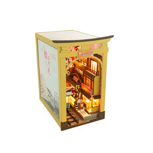 Hongda 1:24 dollhouse diy mini book nook diy book nook wooden bookend