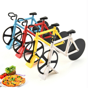 stainless steel Double wheel bicycle pizza cutter cutting wheels bicycle pizza slicer with a stand