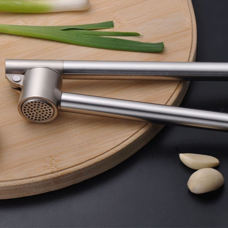 Extended handle kitchen gracula garlic crusher easily stainless steel ginger crusher garlic press