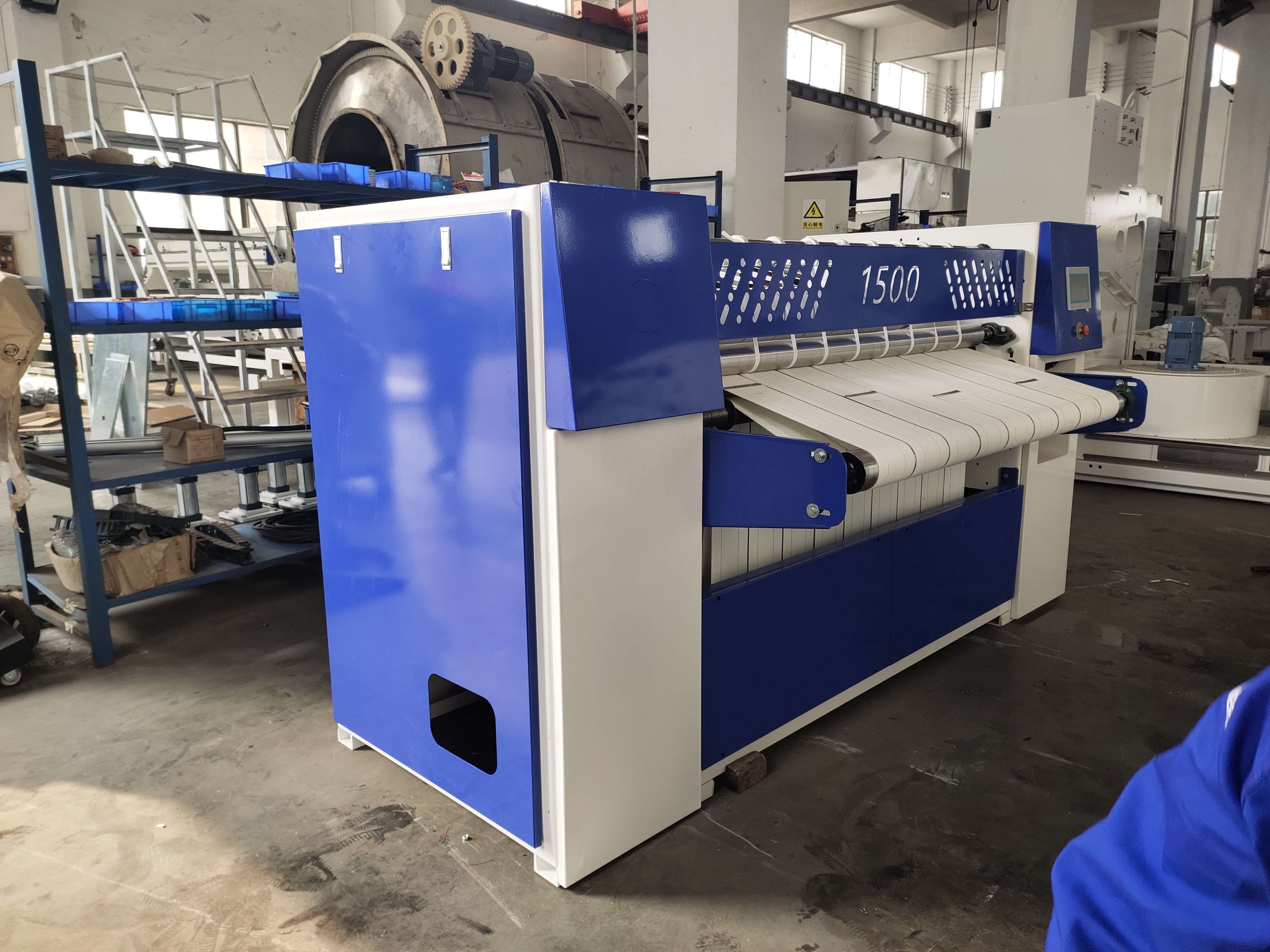 Hoop drying machine laundry roller ironing machine bed sheets ironing folding machine heat dryer tunnel washer laundry