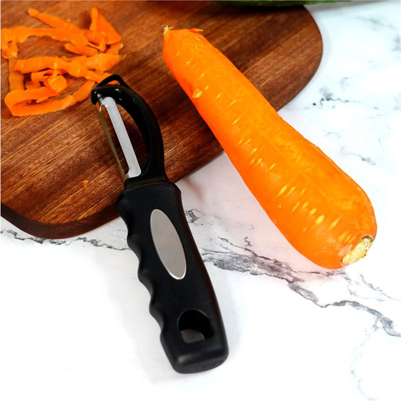 Hot Selling  Stainless Steel Blades Swivel Fruit Vegetable Peeler with Soft Handle