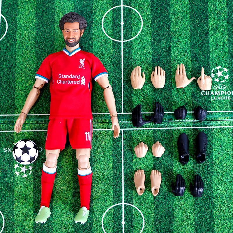 OEM custom hot sale mini soccer action figures Cristiano Ronaldo resin plastic ABS PVC mini action figure models for collection