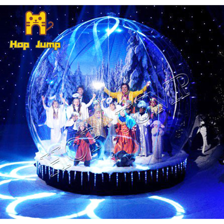 Inflatable Snow Globe With Blowing Snow Customized Popular Snow Globe inflatable for Xmas Festival Decoration