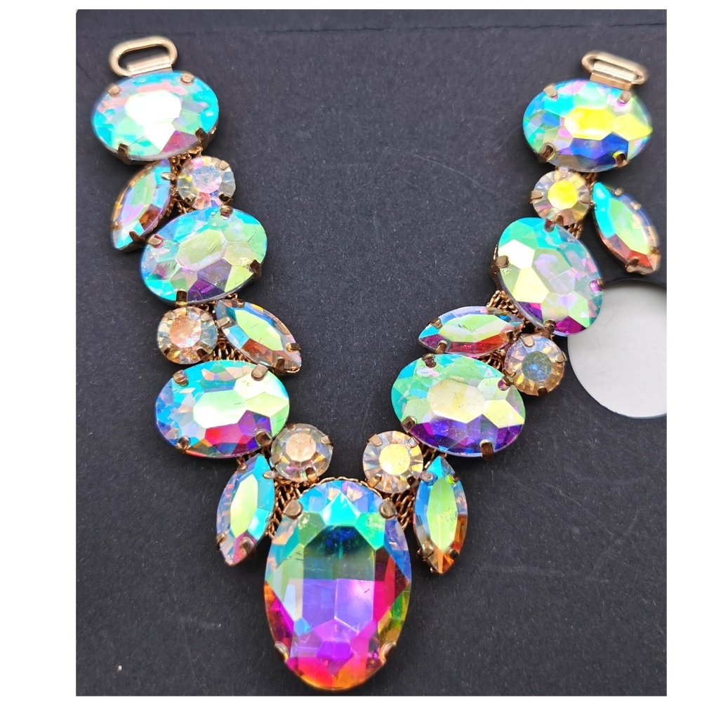 S195 wholesale  V shape rhinestone chain decoration for flip flops clips crystal bling shoes decoration