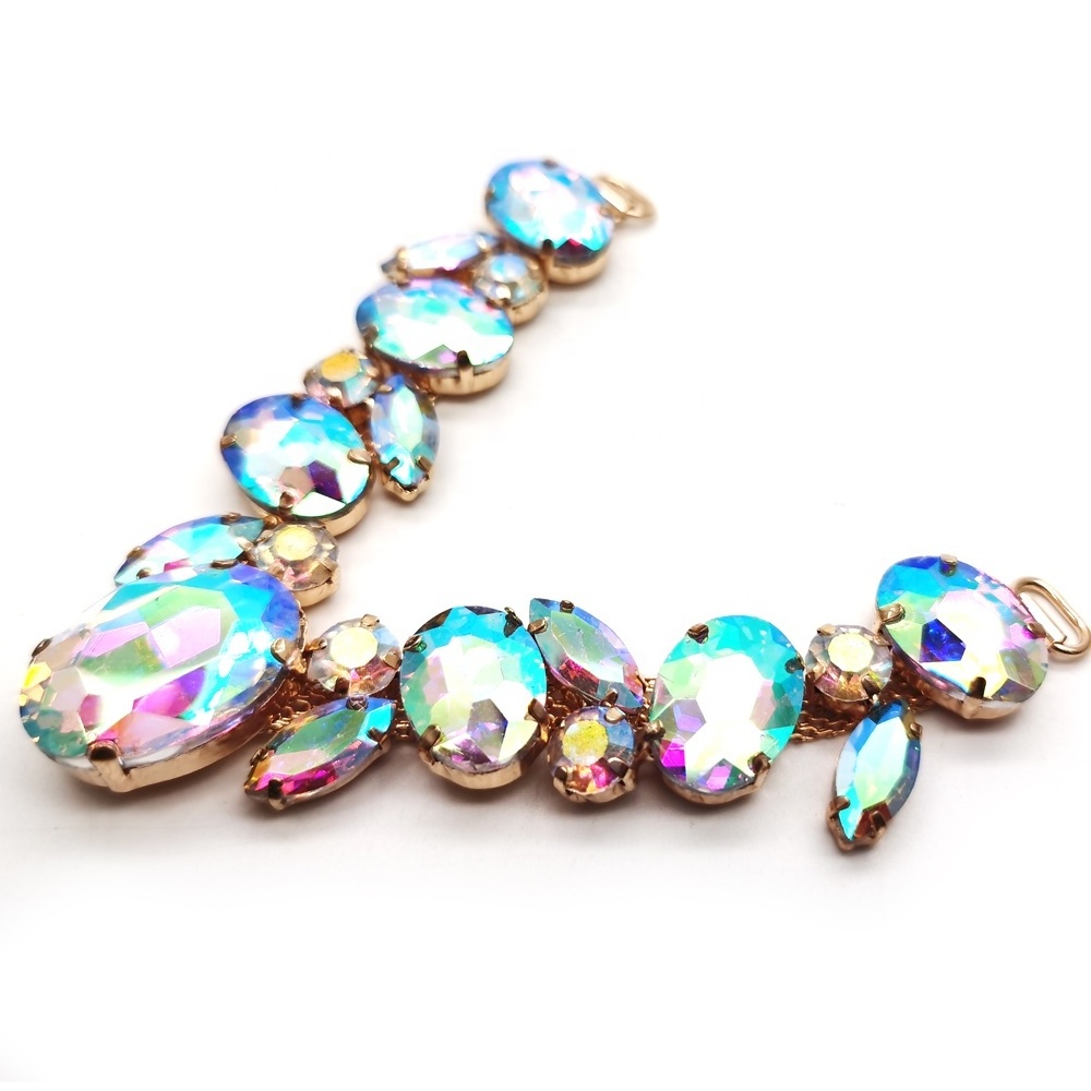 S195 wholesale  V shape rhinestone chain decoration for flip flops clips crystal bling shoes decoration