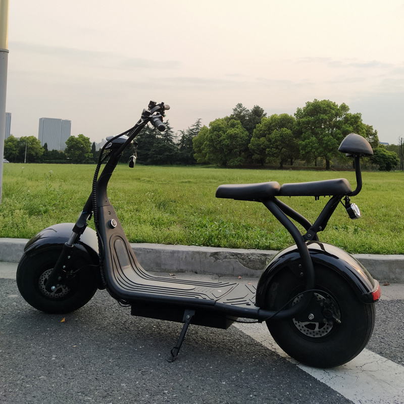 Cheapest Factory price EU warehouse Customized Wholesale Holland in stock 1500w powerful electric scooter citycoco