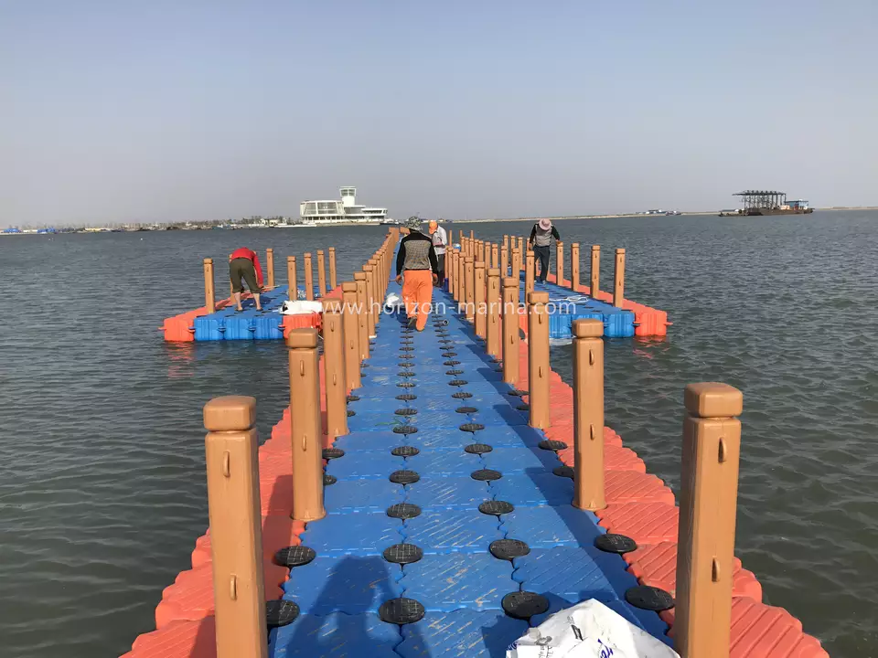 HDPE Plastic Modular Block Floating Cubes Dock Pontoon Jet Ski Dock Platform Pontoon Bridge