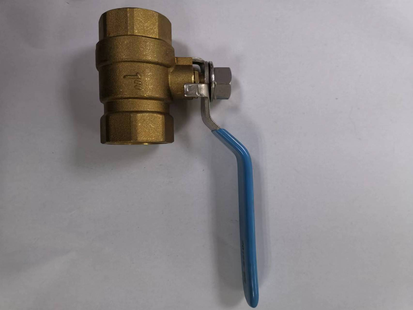 Factory price water oil gas brass ball valve