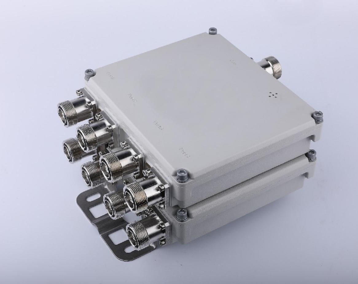 380-2700MHz High Isolation Low Insertion Loss 5G Combiner 2 Way RF Combiner For Feeder Sharing