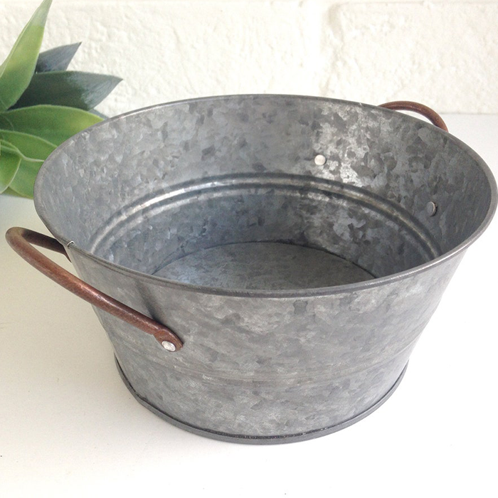 Galvanized tub drink bucket kitchen decor dog bath metal bucket zinc tub