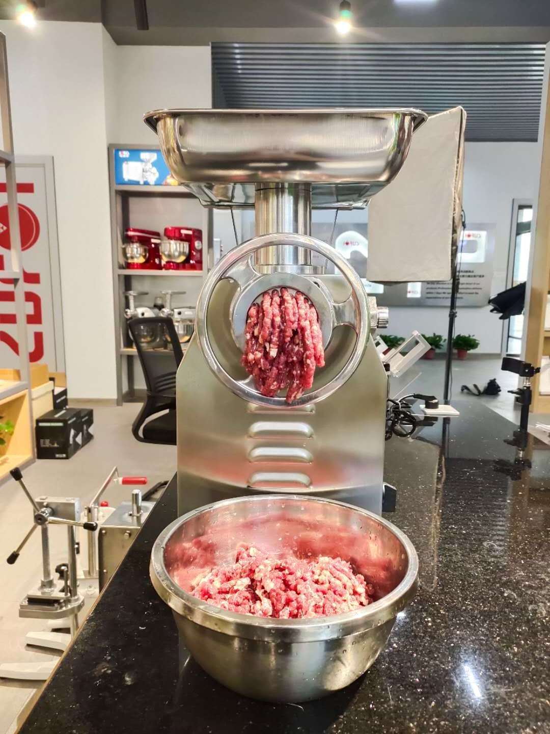 Electric Meat Mincer 32 heavy duty stainless steel meat grinders Big meat plate hot sale in EU USA market