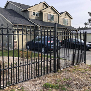 Outdoor Modular Fencing System Cheap Metal Panels Electric Door Farm Garden Fencing Aluminum Fence