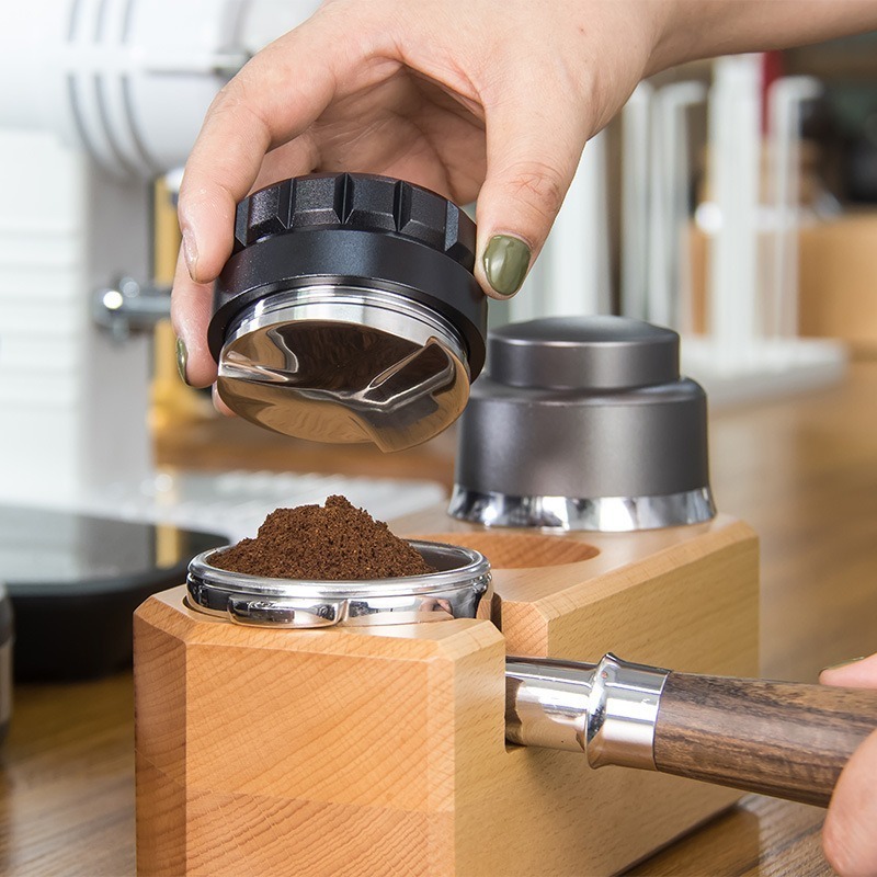 Food Grade Customize Barista Tools Espresso Portarfilter Tamper Holder Station  Solid Wood 58mm Coffee Tamper Holder