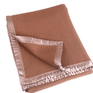 factory wholesale 50% wool / 50% acrylic camel hotel blanket wool acrylic blended blankets for hotels