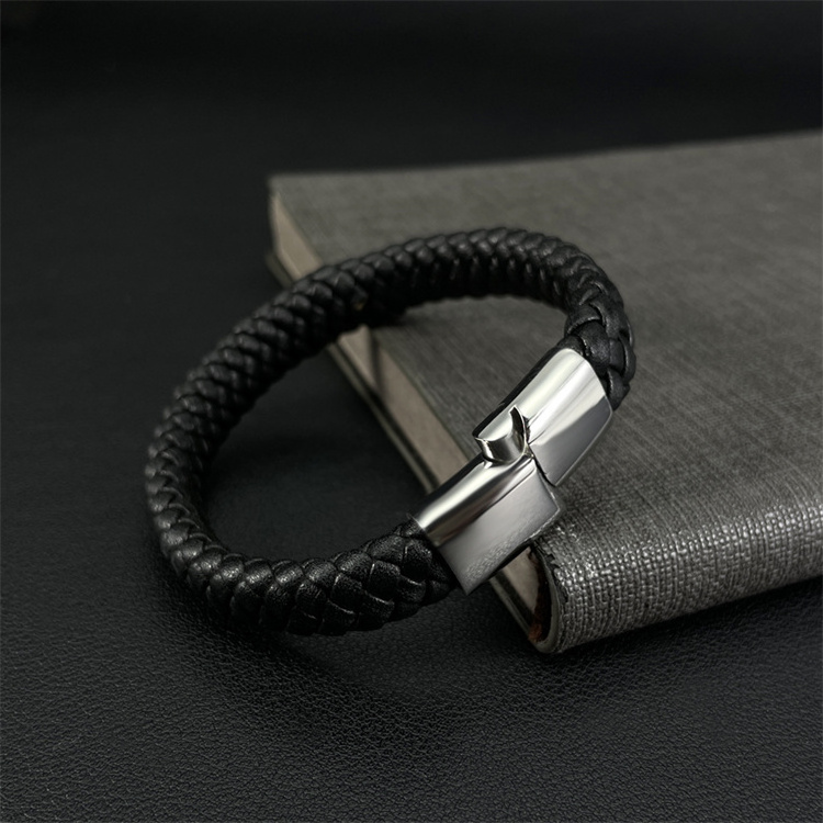 Hot selling mens black leather bracelet stainless steel leather wrist bracelet western fashion jewelry