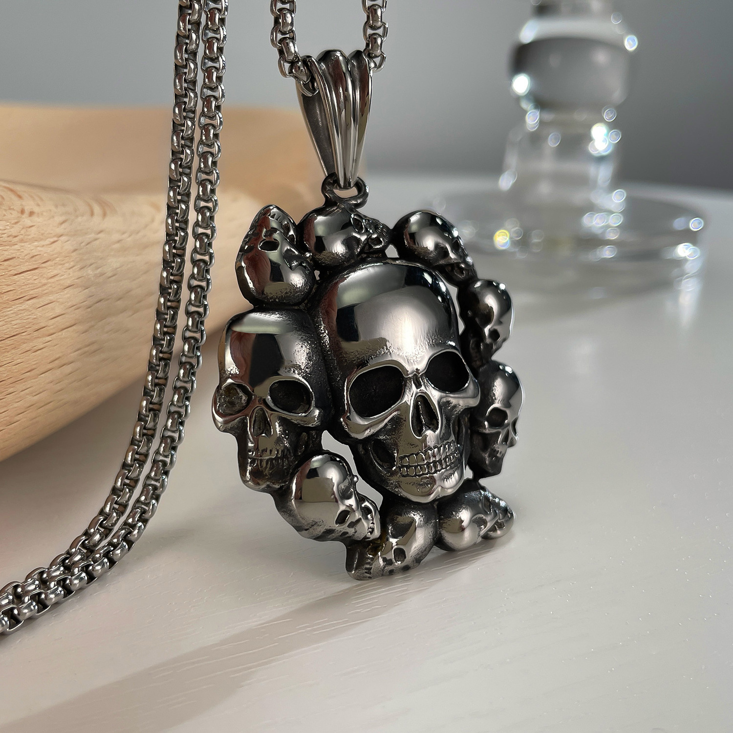 Fashion New Format Pendant Biker Pagan Men Three Skull Pendant for Jewelry Gold Stainless Steel Necklace