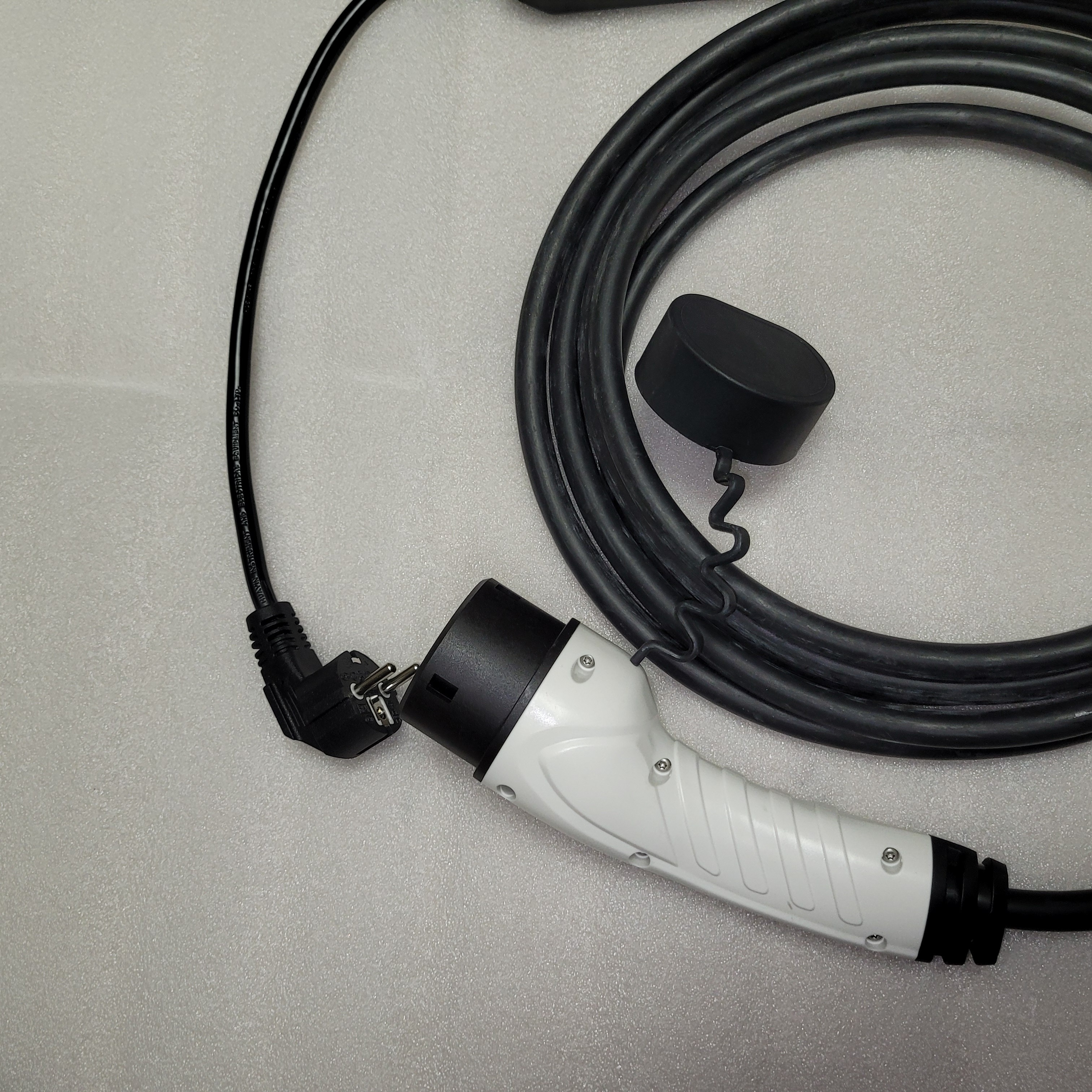 Small order Portable EV Charging Cable 13A-16A ev charging cable CE & ROHS IEC 62196