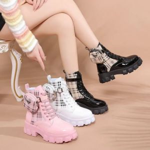 Larger Size 43 Women Platform Boots Pocket Buckle Strap Motorcycle Boots Women's Shiny Patent Leather Wallet Ankle Boots