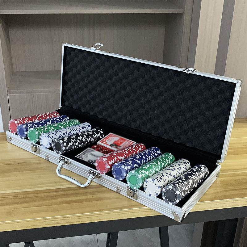 Wholesale pokerchips custom 100 200 300 500 chips poker chip set with case