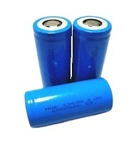 Grade A LiFePO4 32650 32700 Bateria 3.2V 6000mAh rechargeable battery For Solar Light Rechargeable Battery