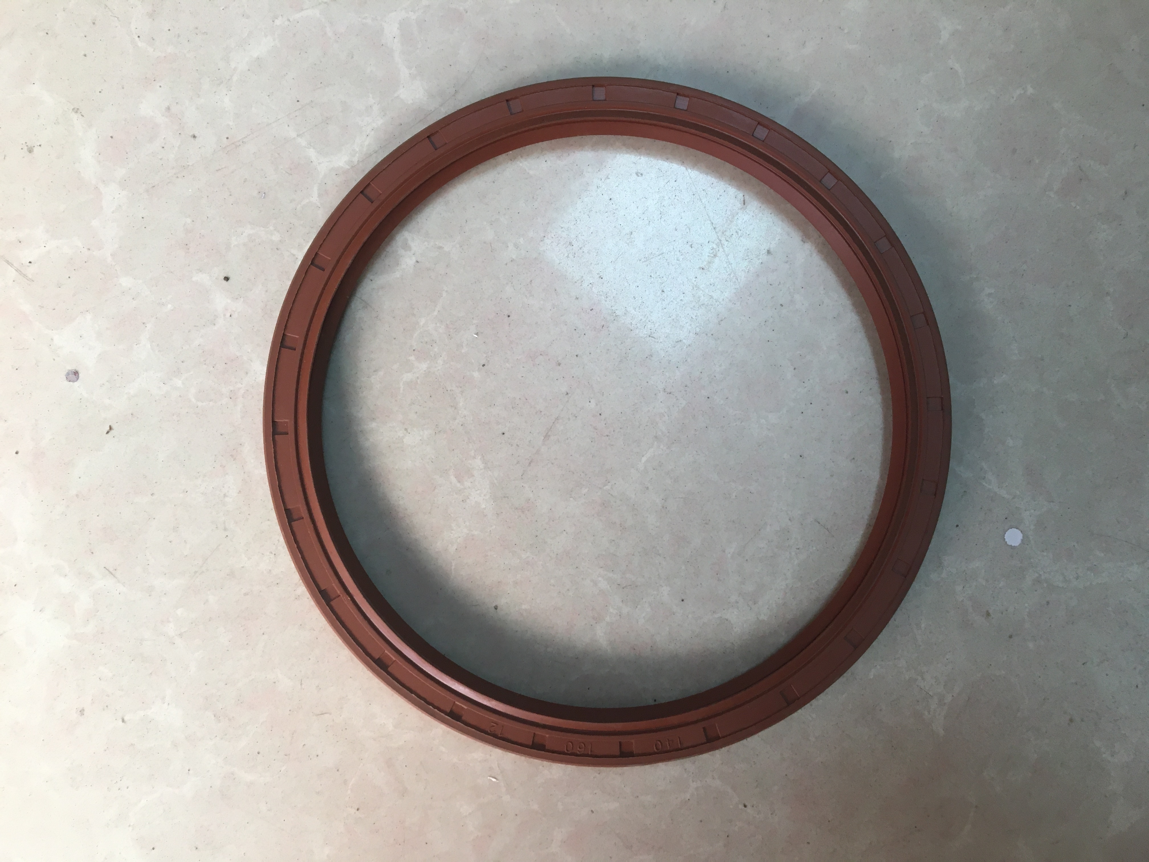 SINOTRUK HOWO truck spare parts howo D12.42 engine parts 420HP 612630010106 howo crankshaft oil seal