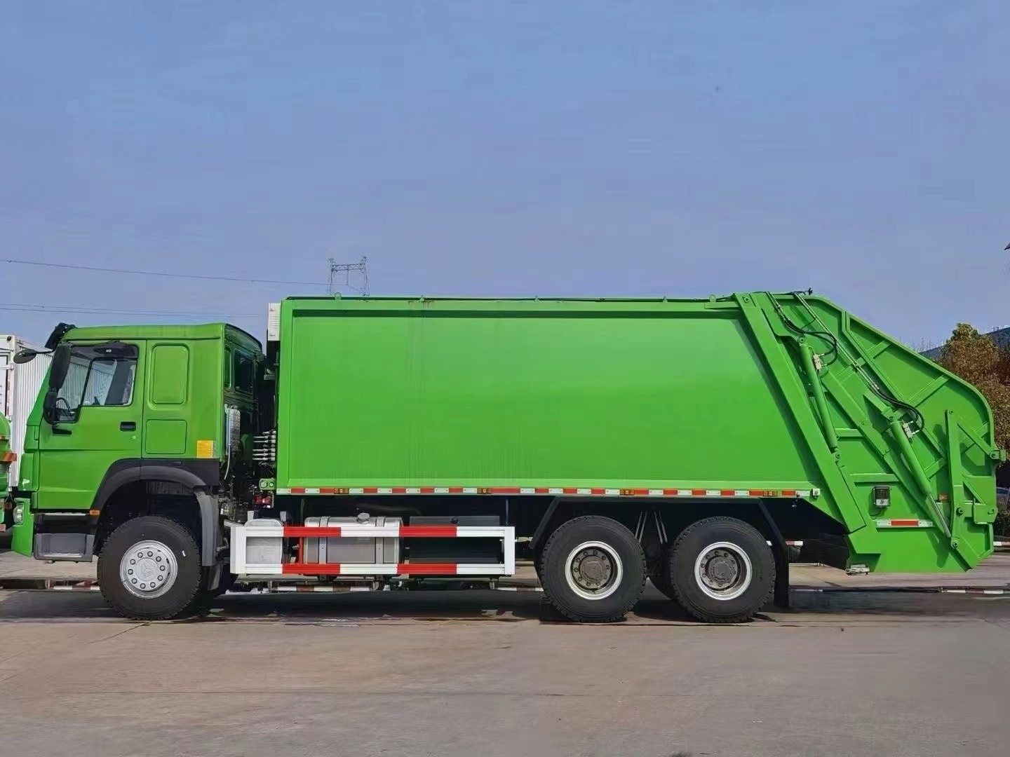 howo truck price 10 wheel 371hp SINOTRUK HOWO garbage truck 10 wheeler howo garbage truck