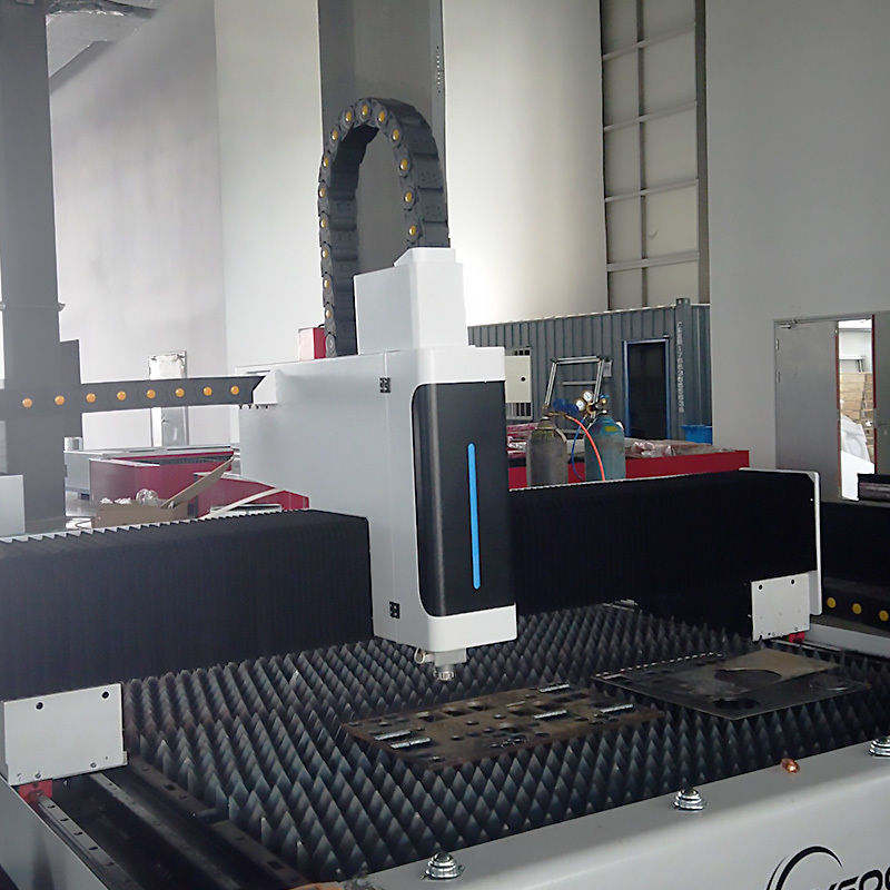 3000W Fiber Laser Cutting Machine Max Laser Power For Metal Sheet