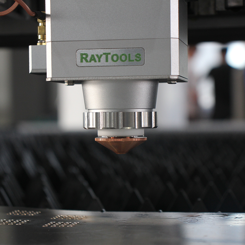 Best price Raycus MAX 3015 1000W 1500W 2000W 3000W 6000W CNC Metal Fiber Laser Cutting Machine