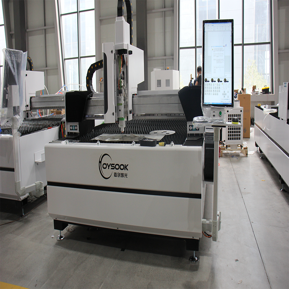 Fiber Laser cutting machine 1000W 2000W 3000W Cutting Metal